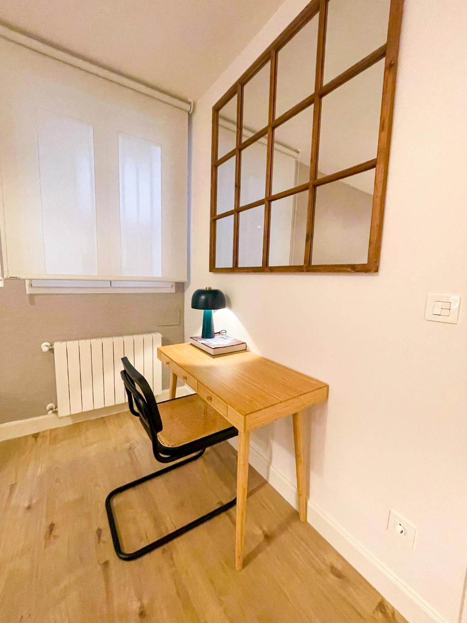 Vivienda Turistica En Bilbao La Vieja Con Wifi Y Parking Apartment Exterior photo